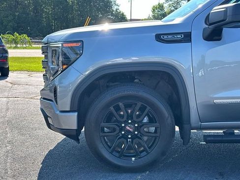 Used 2024 GMC Sierra 1500 Elevation AWD/4WD image 14