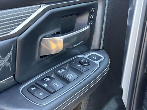 Used 2021 RAM 2500 Limited w/ Body Color Bumper Group image 14