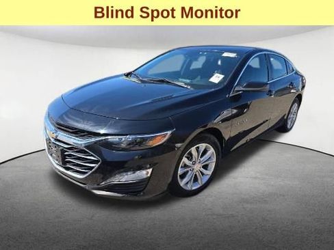 Used 2024 Chevrolet Malibu LT image 4