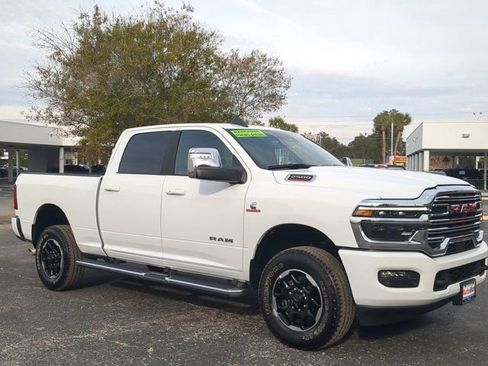 Used 2025 RAM 2500 Laramie image 2