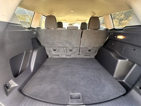 Used 2019 Ford Escape SE image 23