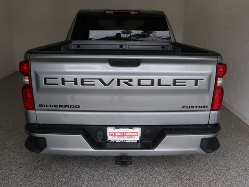 Used 2023 Chevrolet Silverado 1500 Custom w/ LPO, Dark Essentials Package RWD image 8