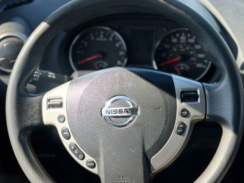 Used 2014 Nissan Rogue S w/ Convenience Package image 19