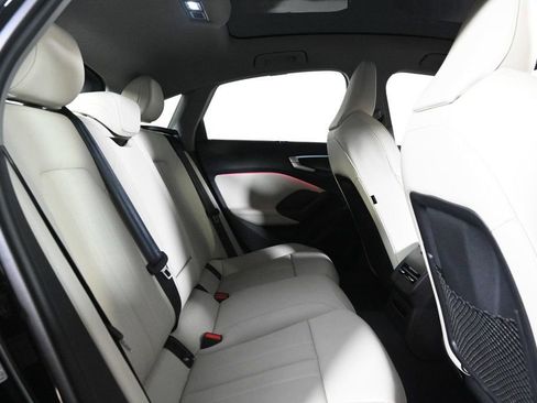 Used 2025 Audi A5 2.0T Premium Plus w/ Premium Plus image 17