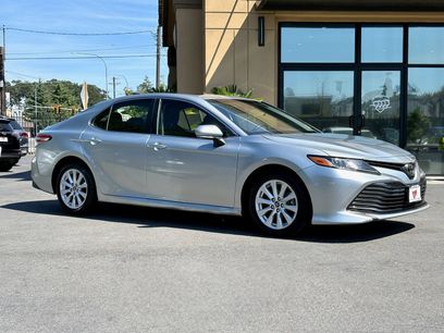 Used 2018 Toyota Camry LE w/ Moonroof Package