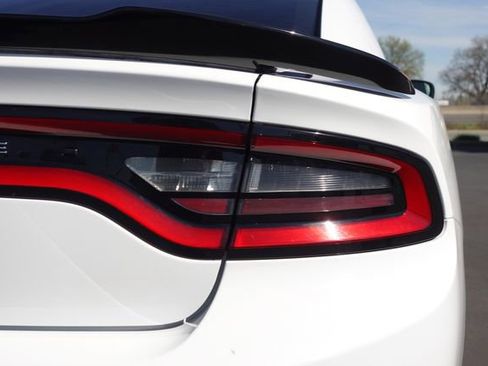 Used 2018 Dodge Charger SXT Plus image 7