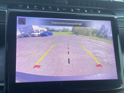 Used 2022 Jeep Grand Cherokee L Limited image 24