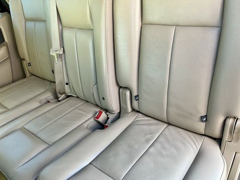 Used 2008 Ford Expedition EL Eddie Bauer image 24