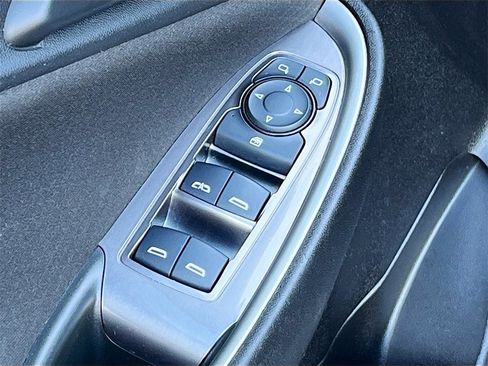 Used 2022 Chevrolet Malibu LT image 18