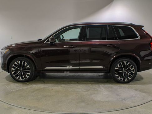 New 2026 Volvo XC90 T8 Ultra w/ Protection Package Premier AWD/4WD image 2