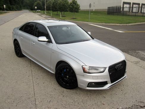 Used 2014 Audi A4 2.0T Premium Plus w/ Premium Plus Package AWD/4WD image 2