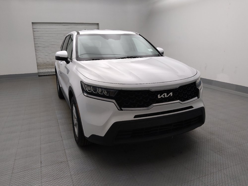 Used 2022 Kia Sorento LX FWD image 14