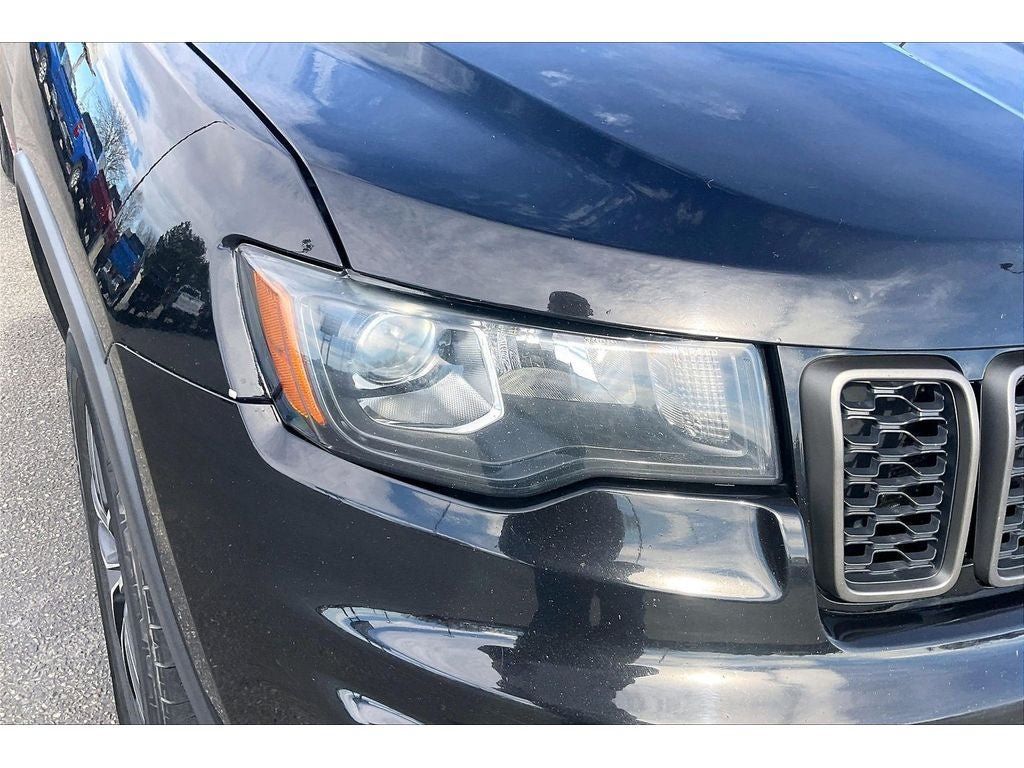 Used 2019 Jeep Grand Cherokee Trailhawk AWD/4WD image 29