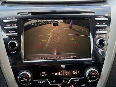 Used 2019 Nissan Murano SV image 22