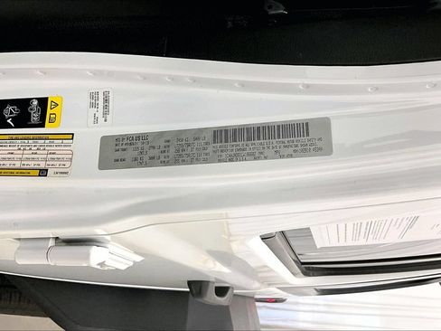 Used 2020 Jeep Wrangler Unlimited Sport AWD/4WD image 19