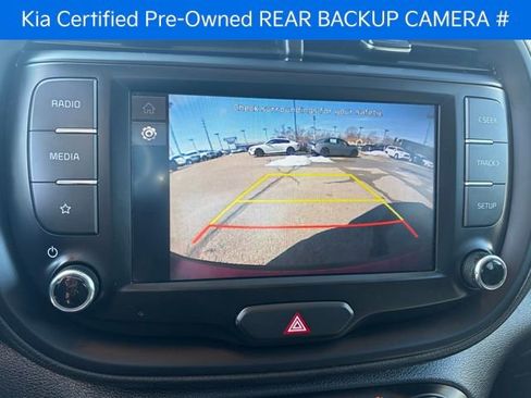 Certified 2023 Kia Soul LX w/ LX Technology Package image 2