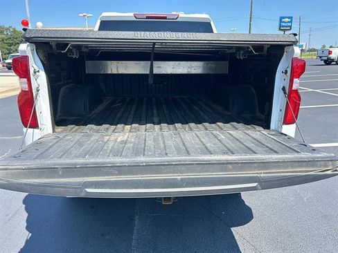 Used 2022 Chevrolet Silverado 1500 LTZ image 11