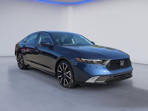 New 2026 Honda Accord Touring image 6