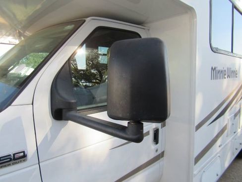 Used 2017 Ford E-450 and Econoline 450 Super Duty w/ Motorhome Prep Package image 13