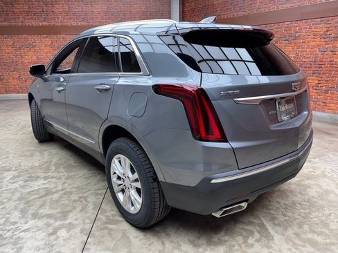 Used 2022 Cadillac XT5 Luxury image 3