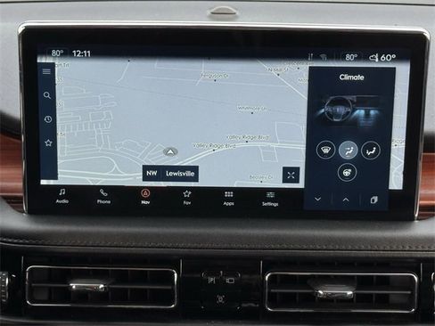 Used 2022 Lincoln Nautilus Reserve w/ Equipment Group 201A image 16