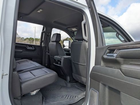 Used 2024 Chevrolet Silverado 2500 LTZ w/ LTZ Plus Package image 54