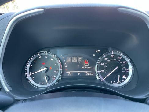 Used 2022 Toyota Highlander XSE image 19