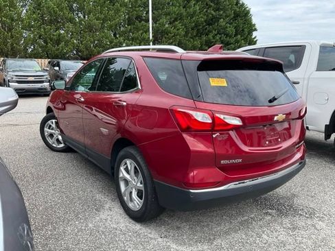 Used 2021 Chevrolet Equinox Premier AWD/4WD image 4