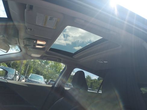 Certified 2025 Subaru Crosstrek 2.5i Premium AWD/4WD image 29