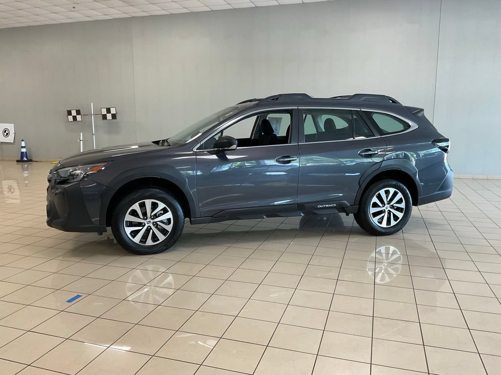 Used 2024 Subaru Outback AWD/4WD image 4