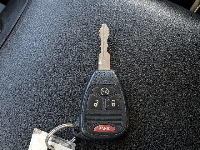 Used 2017 Jeep Wrangler Unlimited Sahara w/ Connectivity Group AWD/4WD image 26