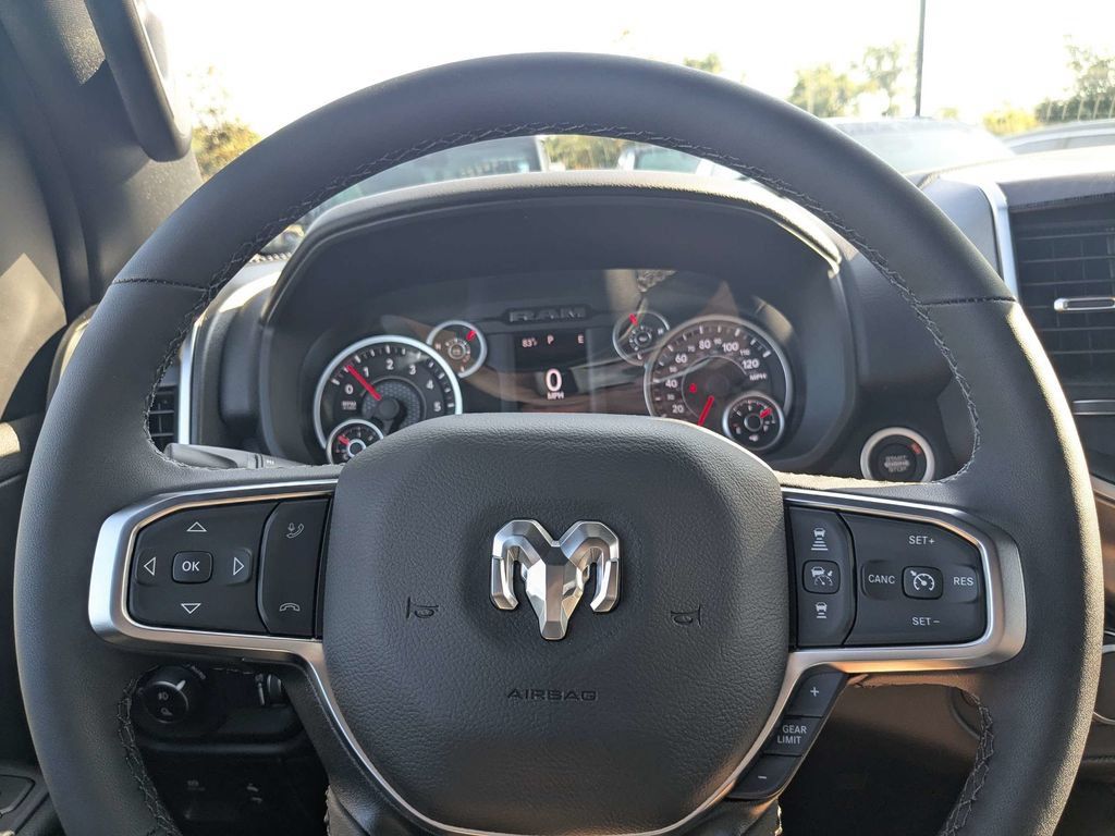 New 2026 RAM 1500 Big Horn AWD/4WD image 21