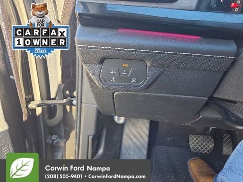 Used 2024 Volkswagen Atlas SEL AWD/4WD image 22