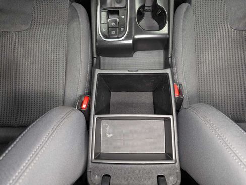 Used 2020 Hyundai Santa Fe SEL w/ Convenience Package AWD/4WD image 20