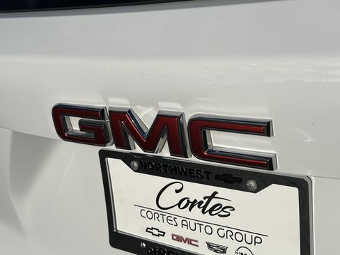 Used 2026 GMC Terrain Elevation AWD/4WD image 8