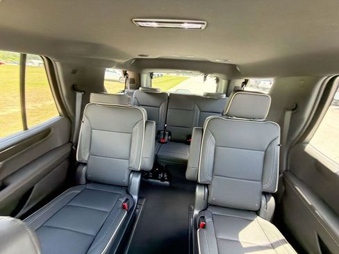 New 2026 GMC Yukon Elevation RWD image 15