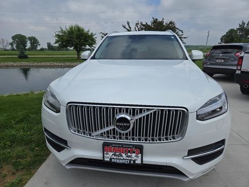 Used 2018 Volvo XC90 T6 Inscription w/ Convenience Package AWD/4WD image 2