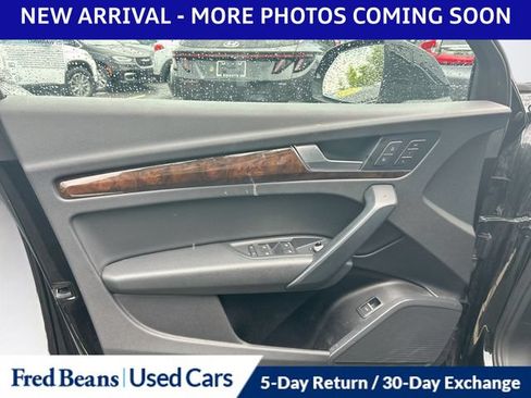 Used 2020 Audi Q5 2.0T Premium w/ Convenience Package AWD/4WD image 6