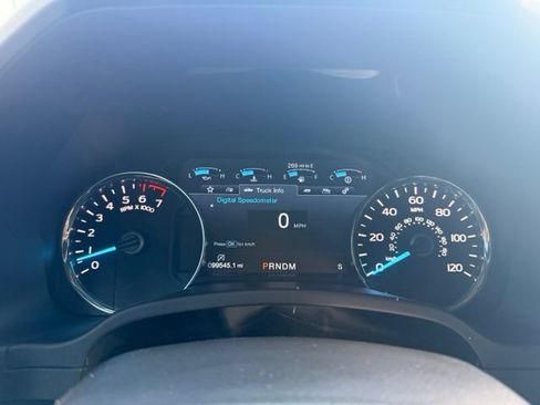 Used 2020 Ford F150 Lariat w/ Equipment Group 502A Luxury AWD/4WD image 27