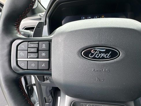 Used 2025 Ford F150 Raptor AWD/4WD image 25