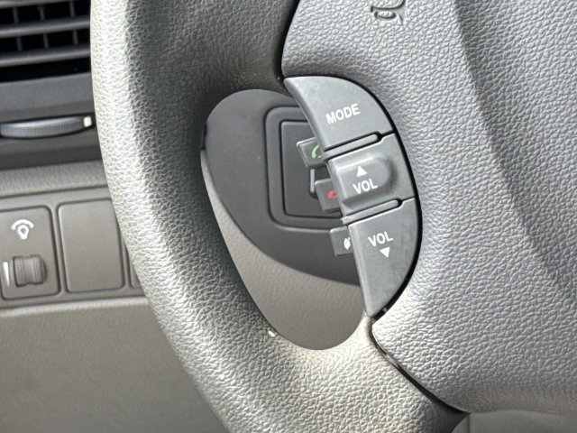 Used 2014 Kia Sedona LX FWD image 20
