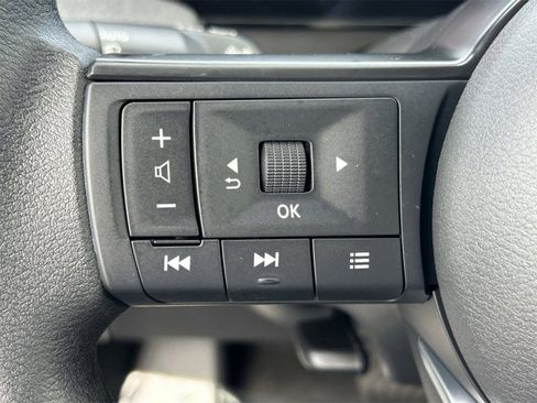 New 2026 Nissan Kicks SV image 31