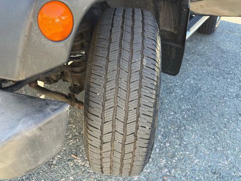 Used 2007 Jeep Wrangler X image 13