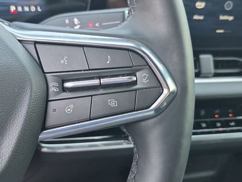 Certified 2025 Chevrolet Equinox LT w/ Safety and Technology Package FWD image 20