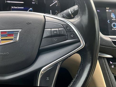Used 2019 Cadillac XT5 Premium Luxury image 25