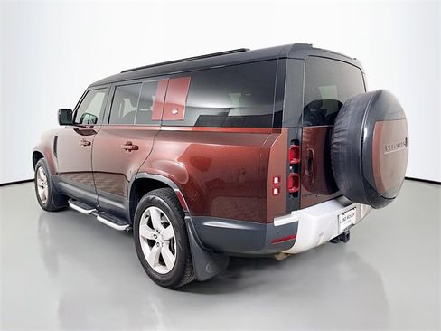 Certified 2023 Land Rover Defender 130 SE image 7