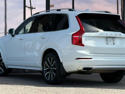 Used 2016 Volvo XC90 T6 Momentum w/ Momentum Plus Package AWD/4WD image 7