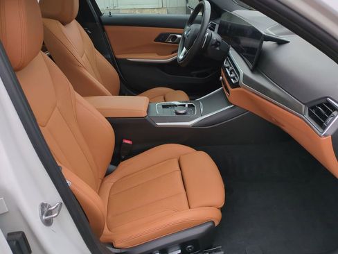 Used 2024 BMW 330i xDrive Sedan w/ Convenience Package image 24