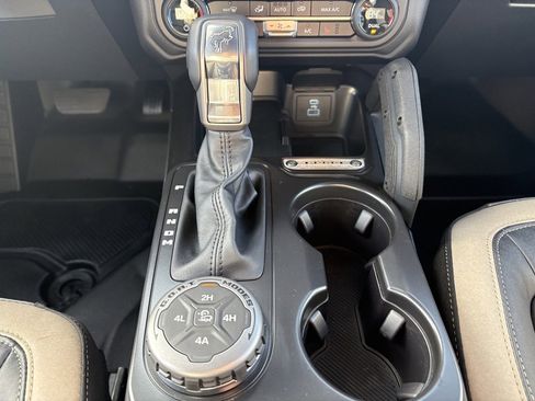 New 2025 Ford Bronco Big Bend w/ Black Diamond Package image 23