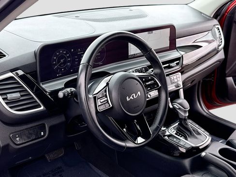 Used 2024 Kia Seltos X-Line image 4